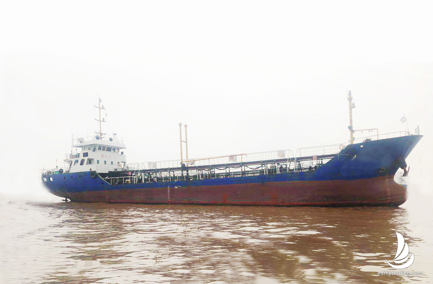 896 T Product Oil Tanker For Sale
