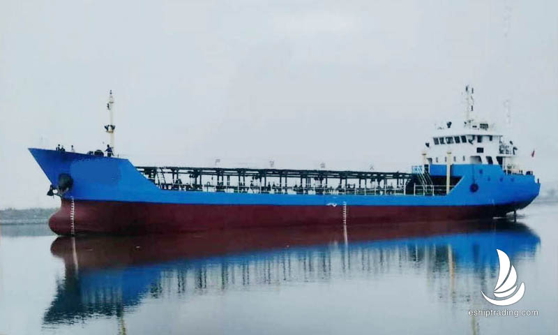 960 T Product Oil Tanker For Sale