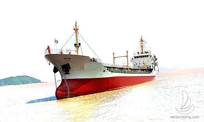 2160 T Product Oil Tanker For Sale