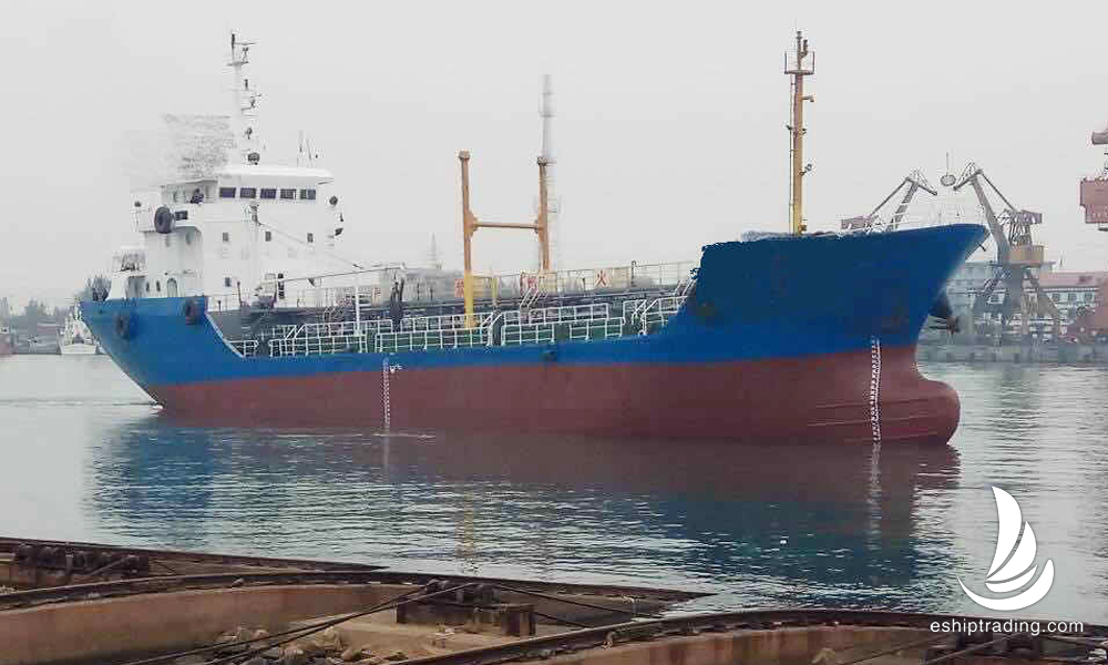 1629 T Product Oil Tanker For Sale