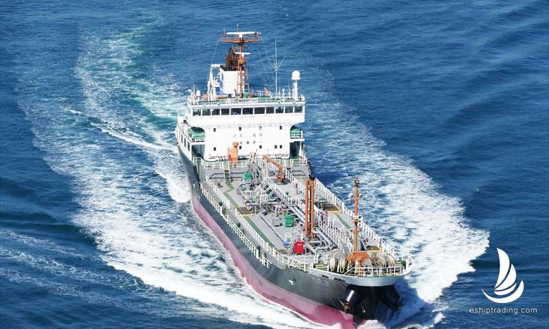 4998 T Product Oil Tanker For Sale