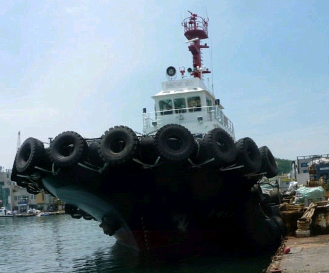 5000PS Harbor Tug For Sale