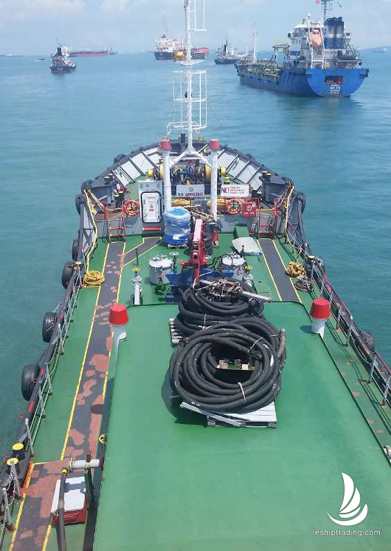 1000 T Oil Barge For Sale