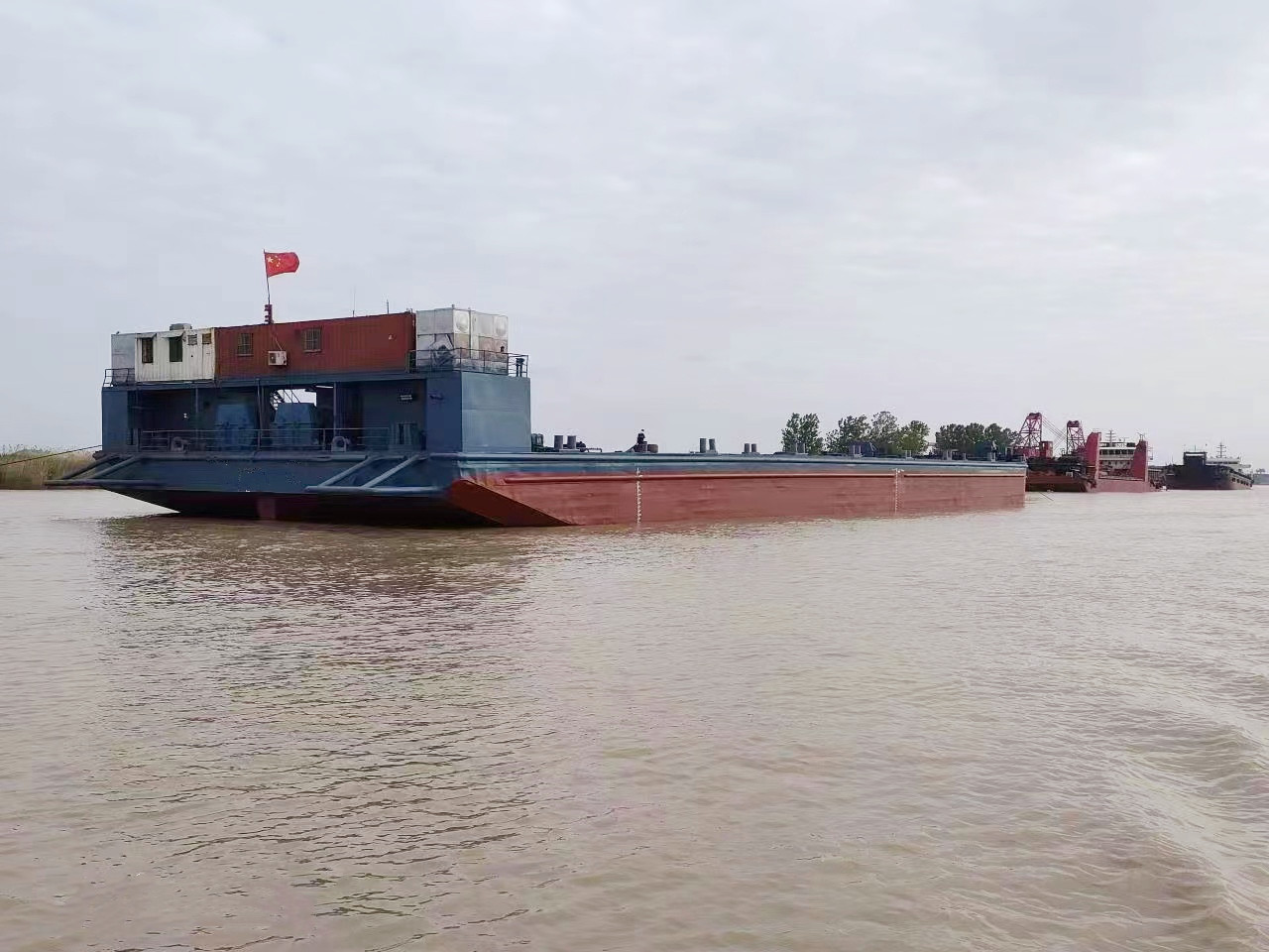 7000 T Non-self-propelled deck barge For Sale