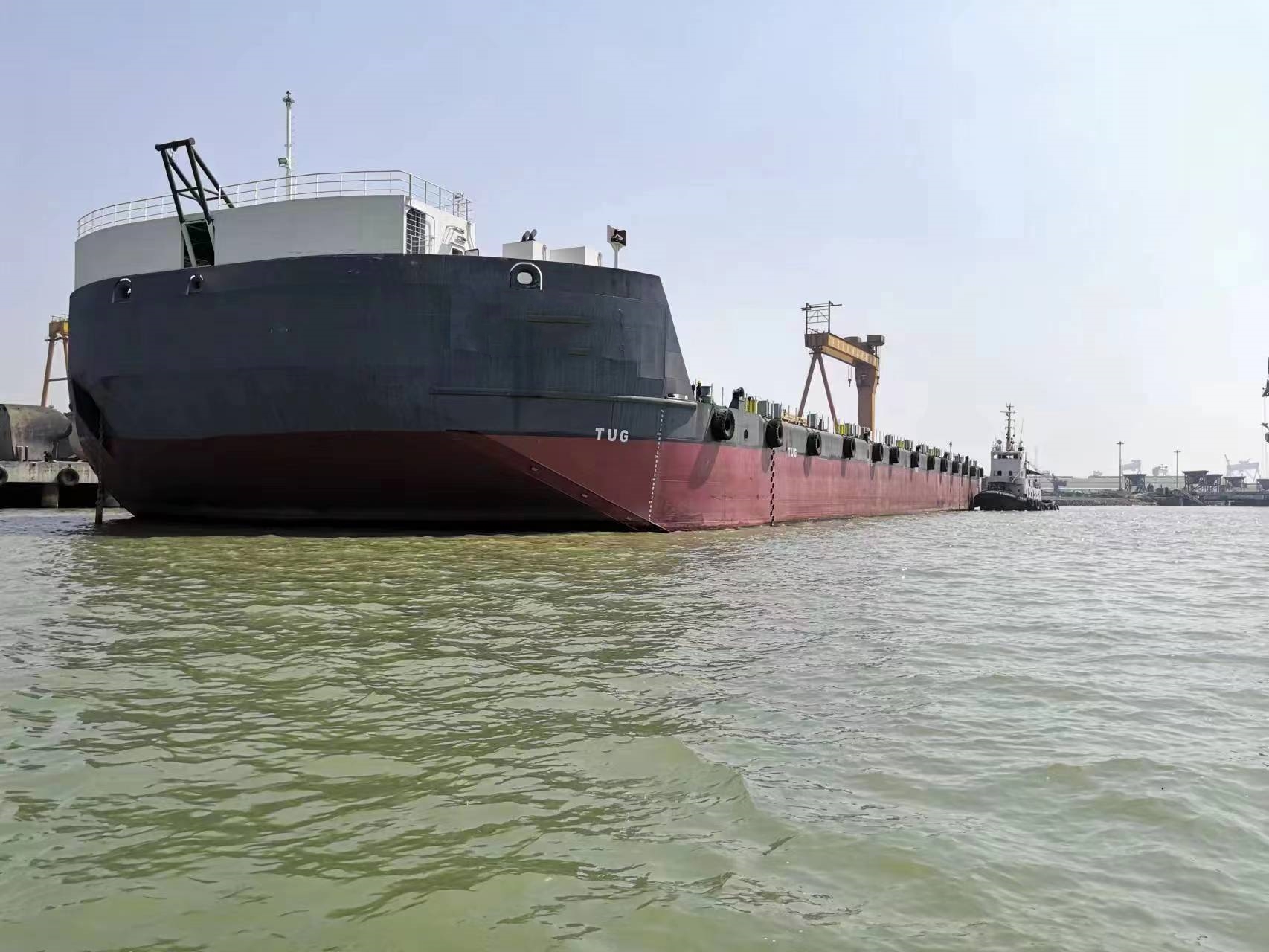 15000 T Non-self-propelled deck barge For Sale