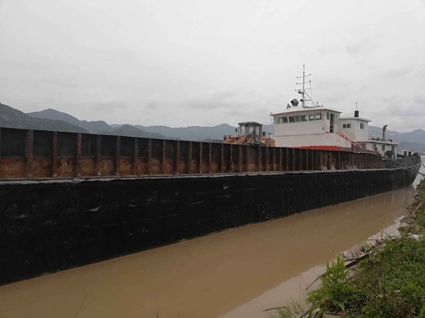 1300 T Deck Barge/LCT For Sale