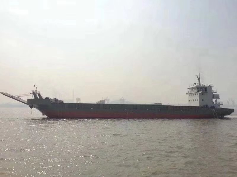 4000 T Deck Barge/LCT For Sale