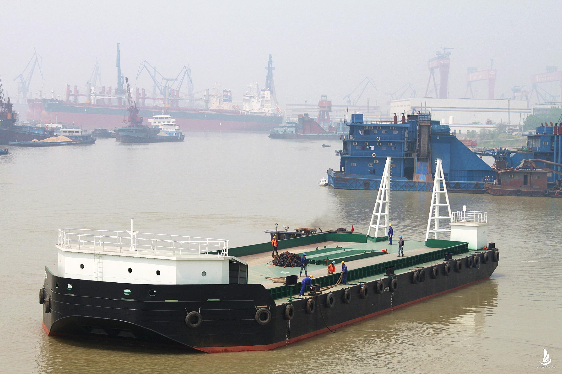 4500 T No Power Barge For Sale