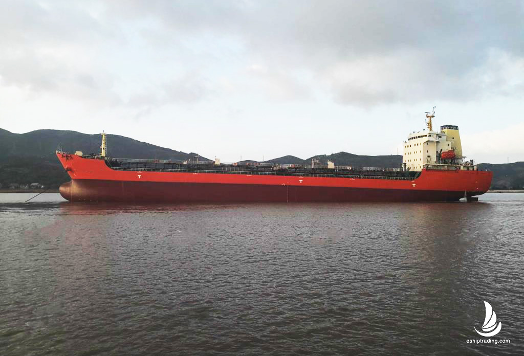 15147 T Product Oil Tanker For Sale