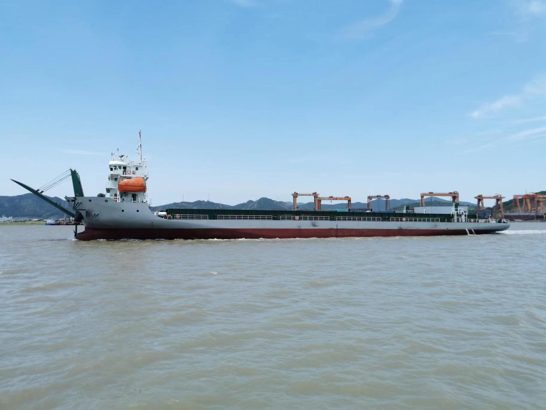 5060 T Deck Barge /LCT For Sale