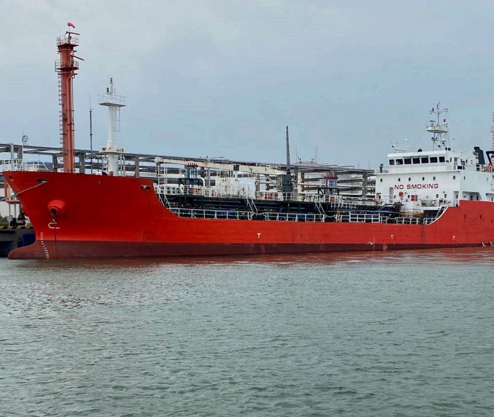 2315 T Chemical Tanker For Sale