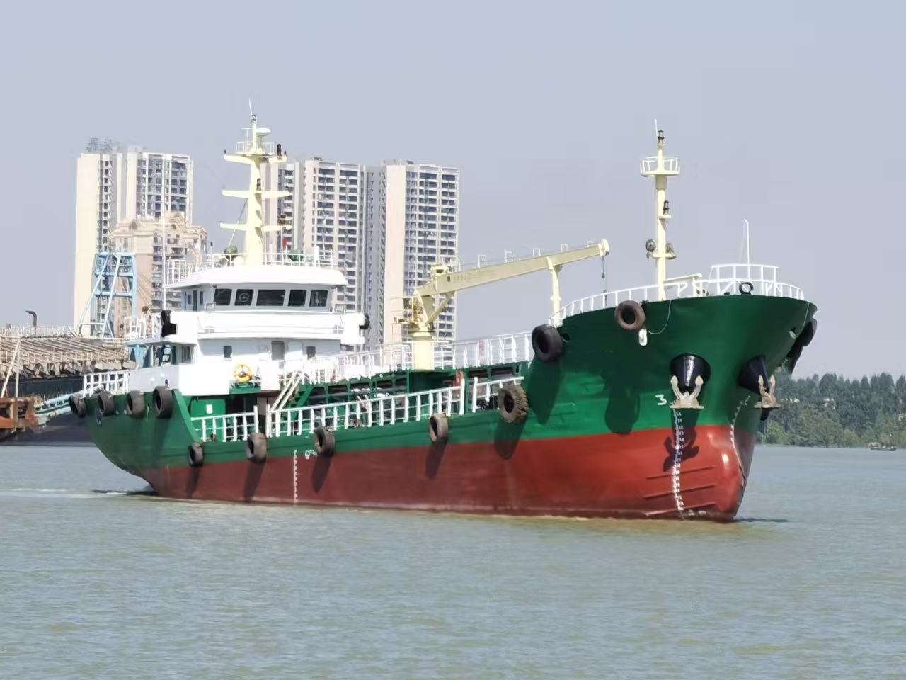 860 T Product Oil Tanker For Sale