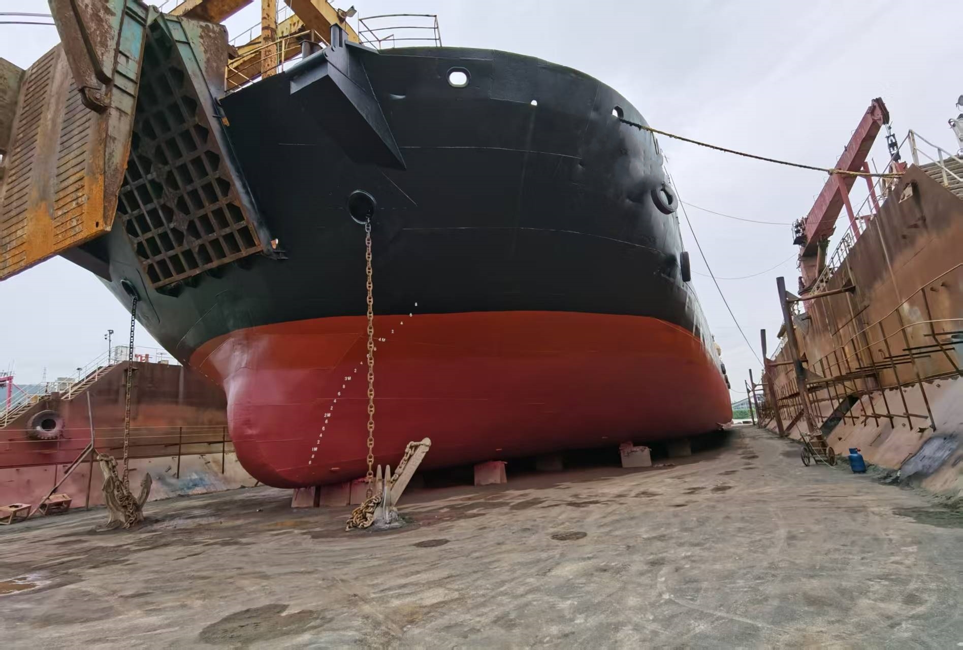 7450 T Deck Barge /LCT For Sale