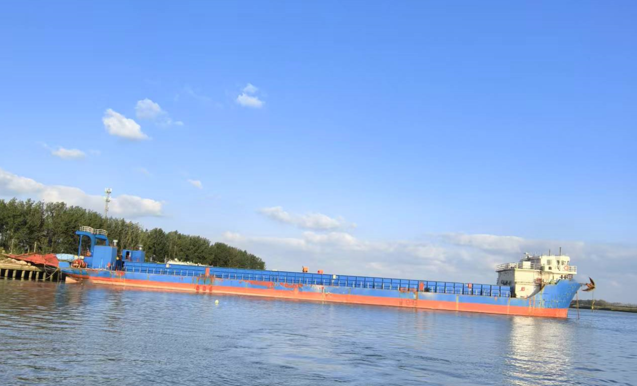 3700 T Deck Barge /LCT For Sale