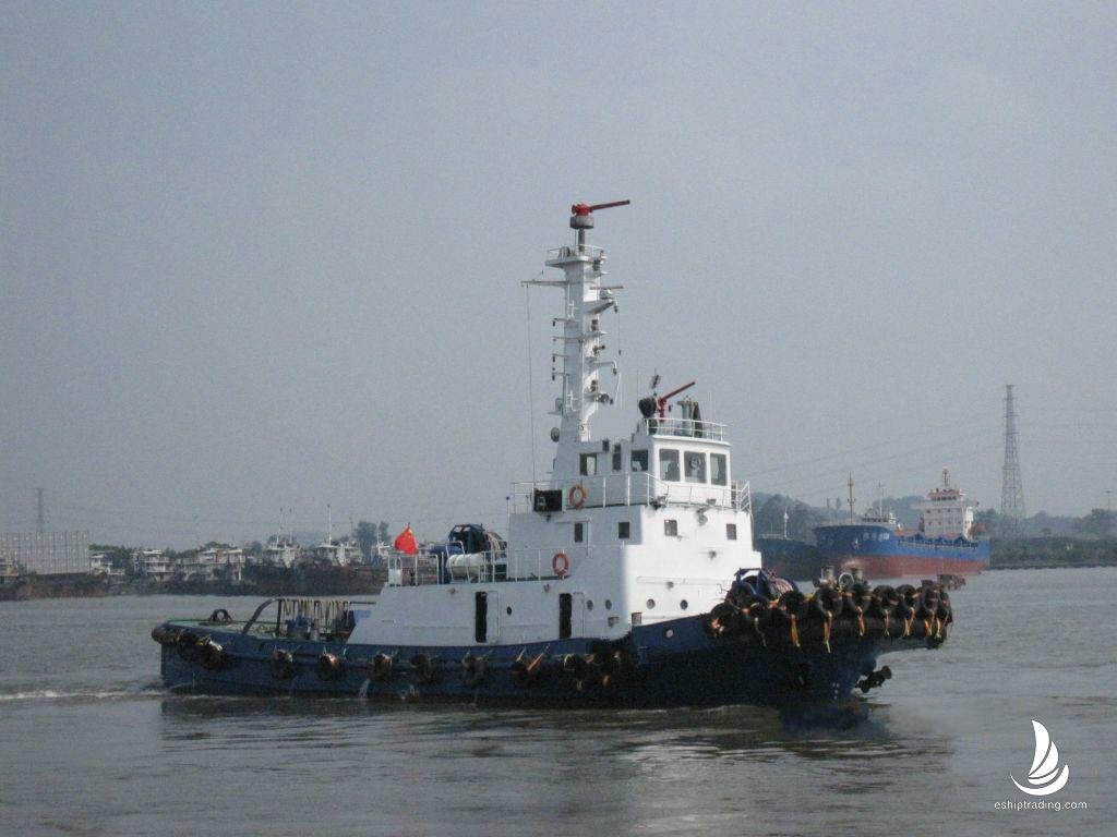 2354 KW Harbor Tug For Sale