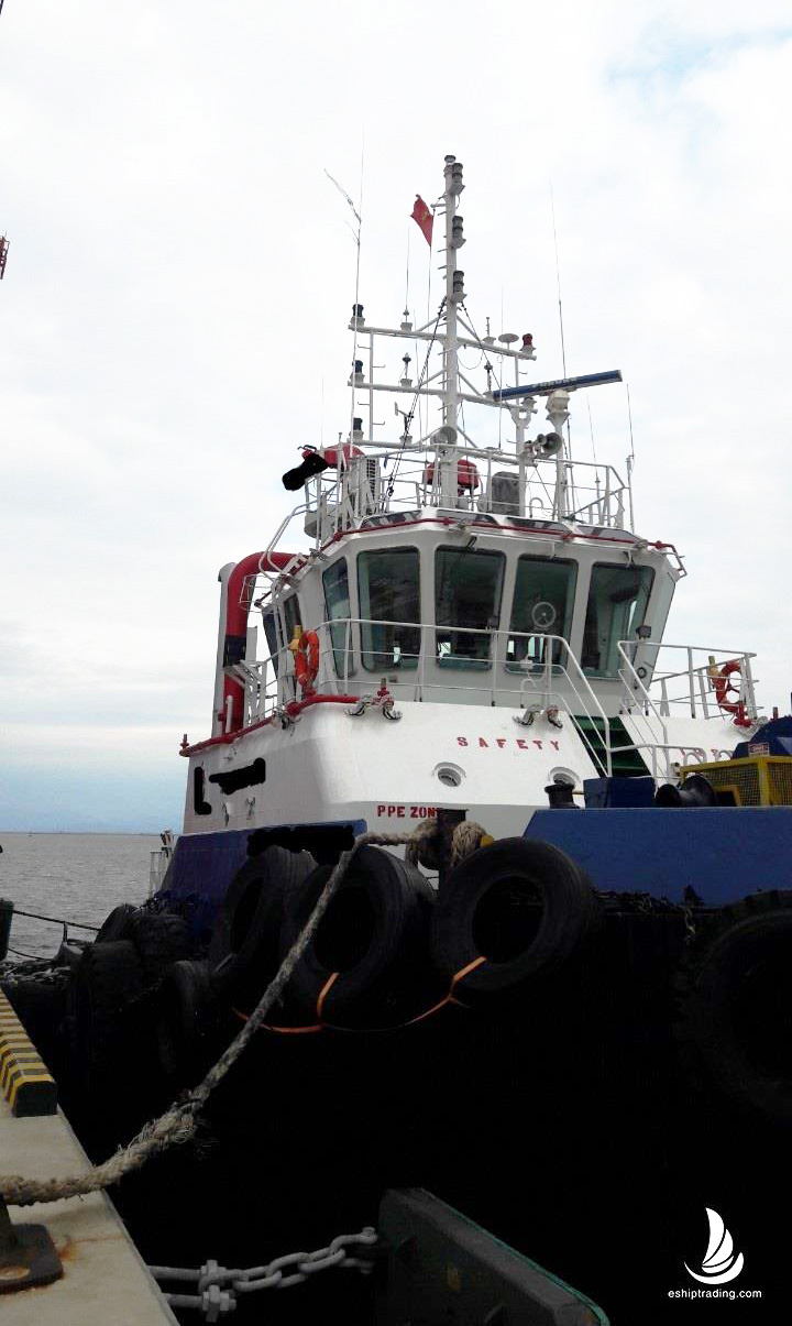 2648 KW Harbor Tug For Sale