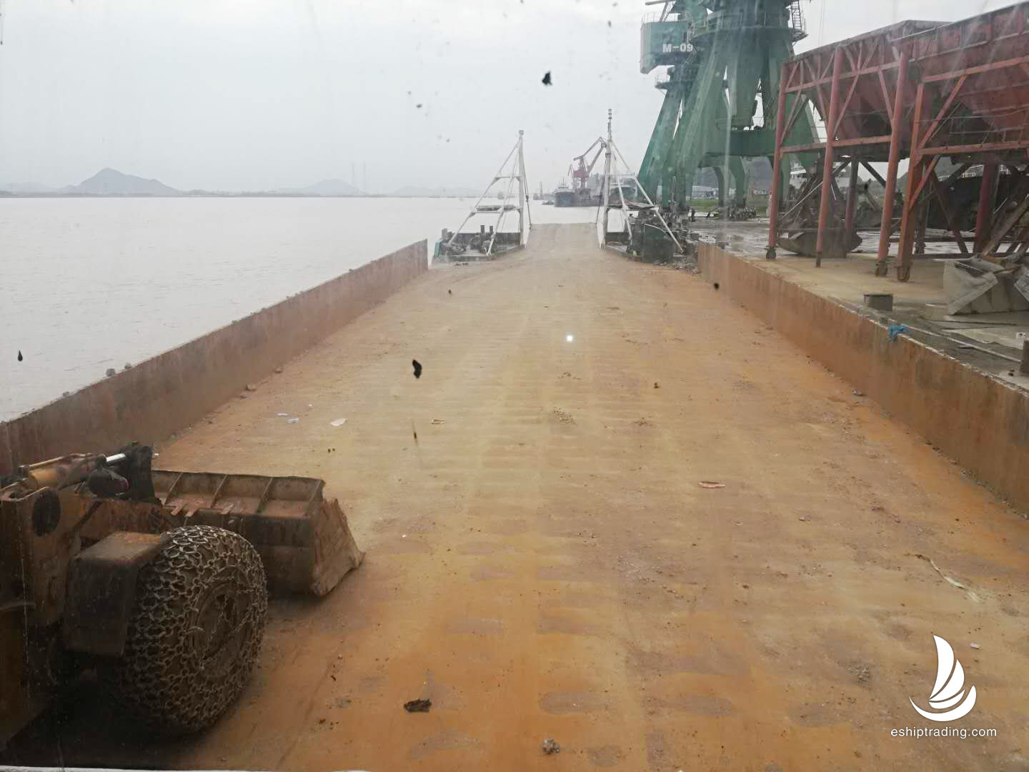 1079 T Deck Barge/LCT For Sale