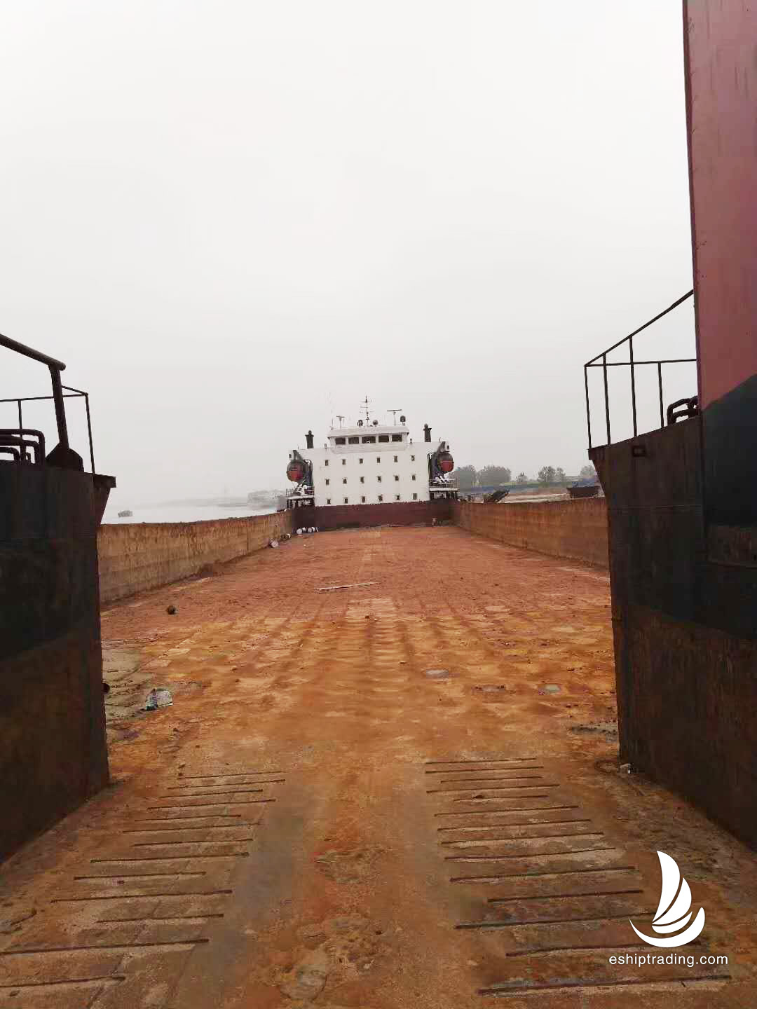 5000 T Deck Barge/LCT For Sale