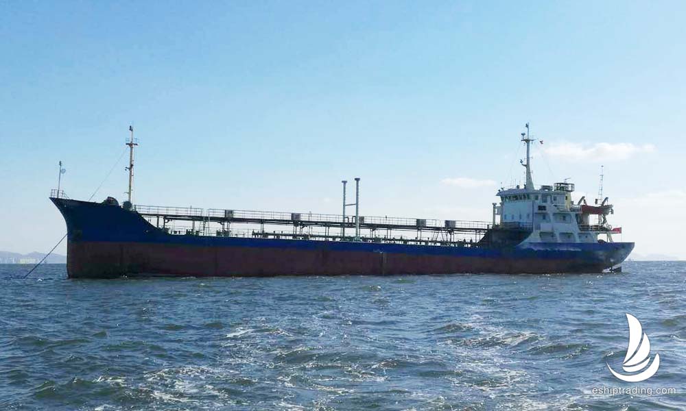 2422 T Product Oil Tanker For Sale