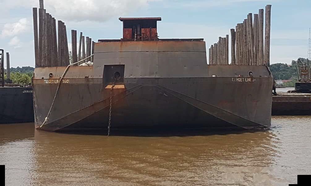 13000 T Non-self-propelled deck barge For Sale