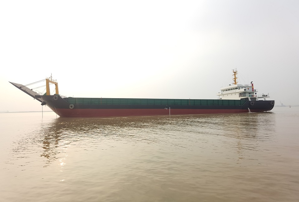 5165 T Deck Barge /LCT For Sale