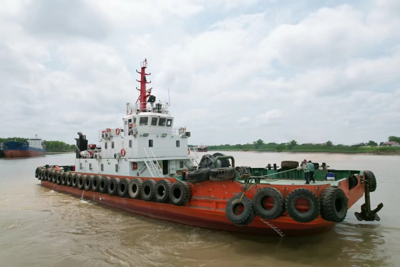 4000 PS Coastal Tug For Sale