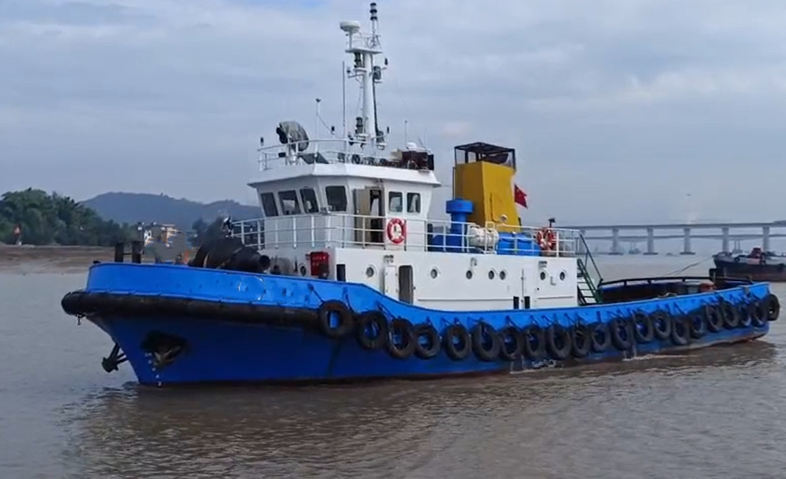 1470 PS Coastal Tug For Sale