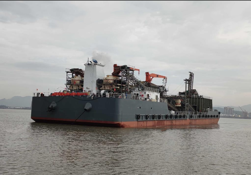 300 FT Non-self-propelled deck barge For Sale