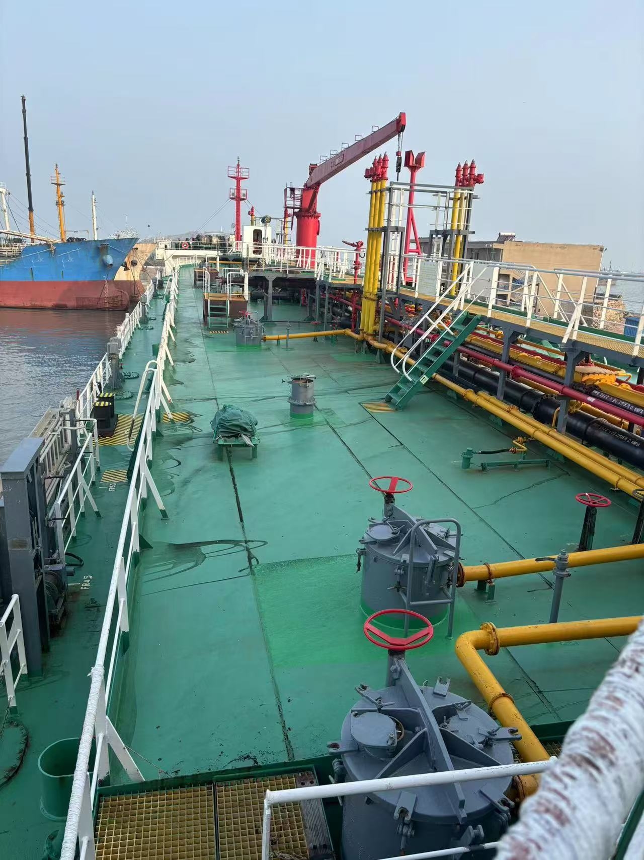 7220 T Product Oil Tanker For Sale