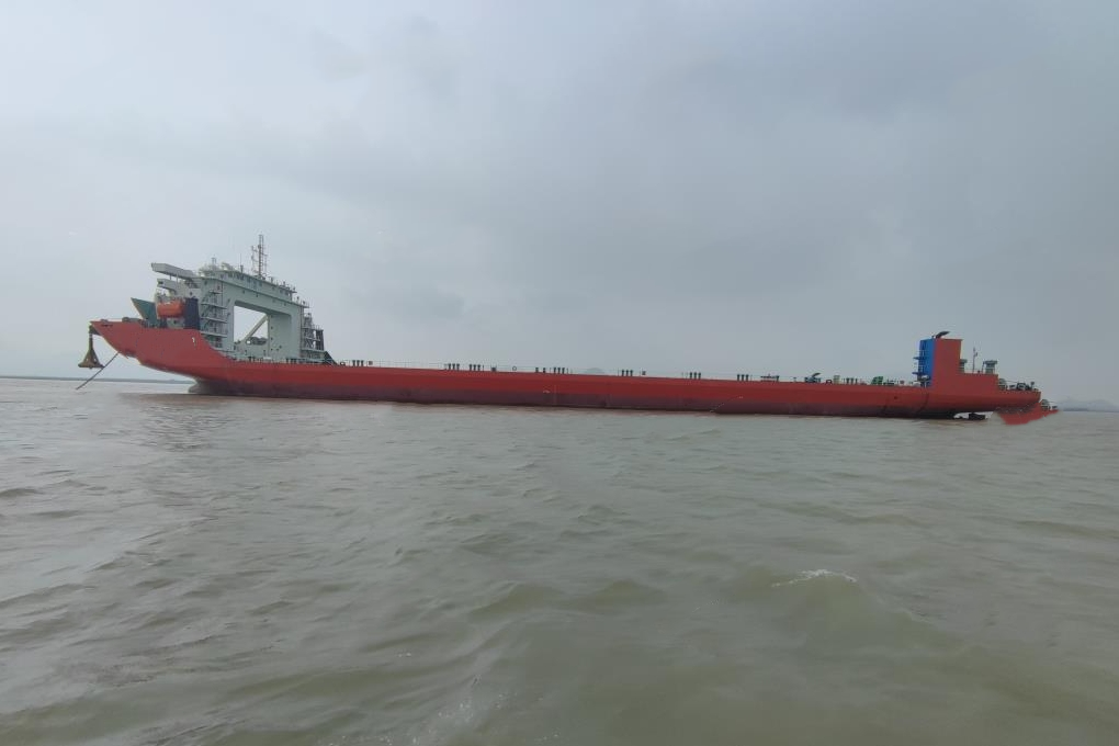 23000 T Deck Barge /LCT For Sale