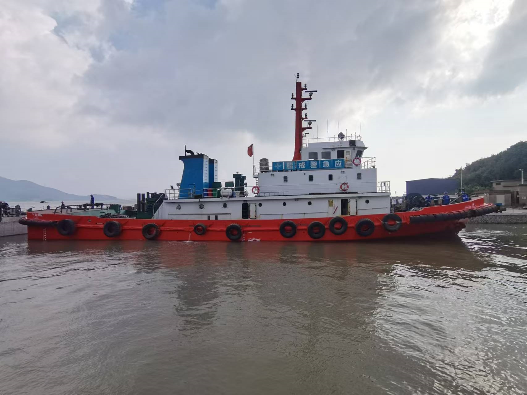 3300 PS Coastal Tug For Sale