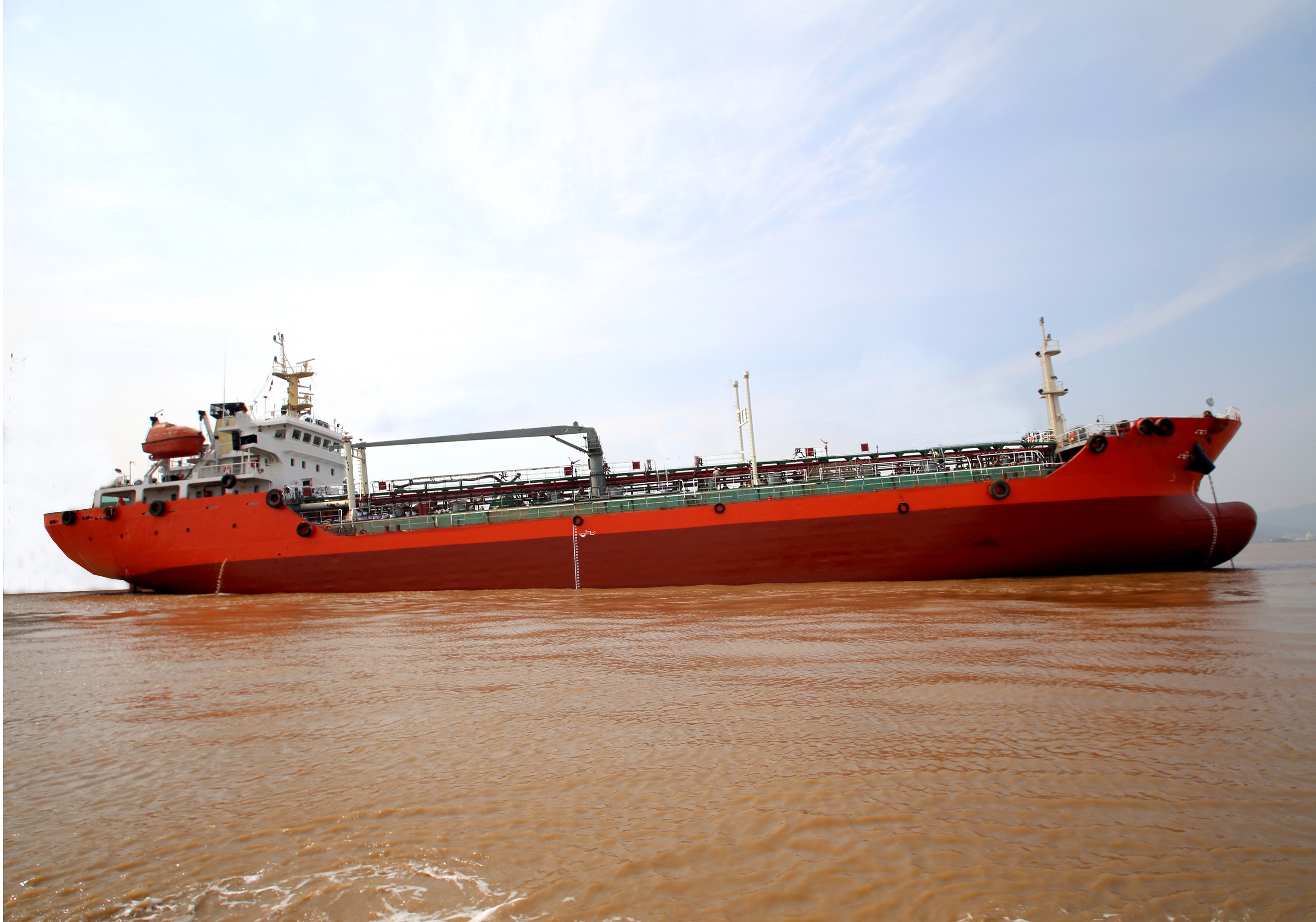 4320 T Product Oil Tanker For Sale