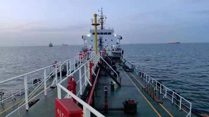 3110 T Product Oil Tanker For Sale