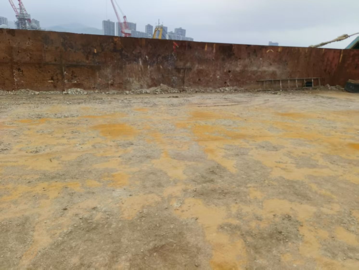 2600 T Deck Barge /LCT For Sale