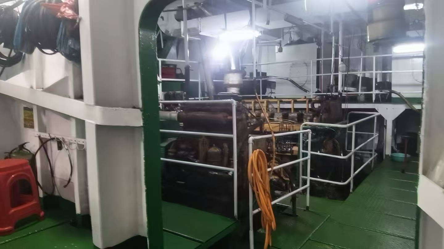 1684 T Deck Barge /LCT For Sale
