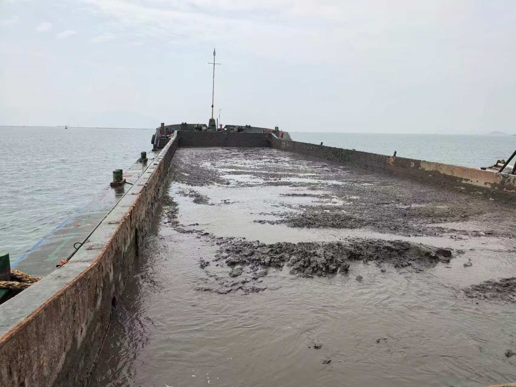 2000 m³ Split Hopper Barge For Sale