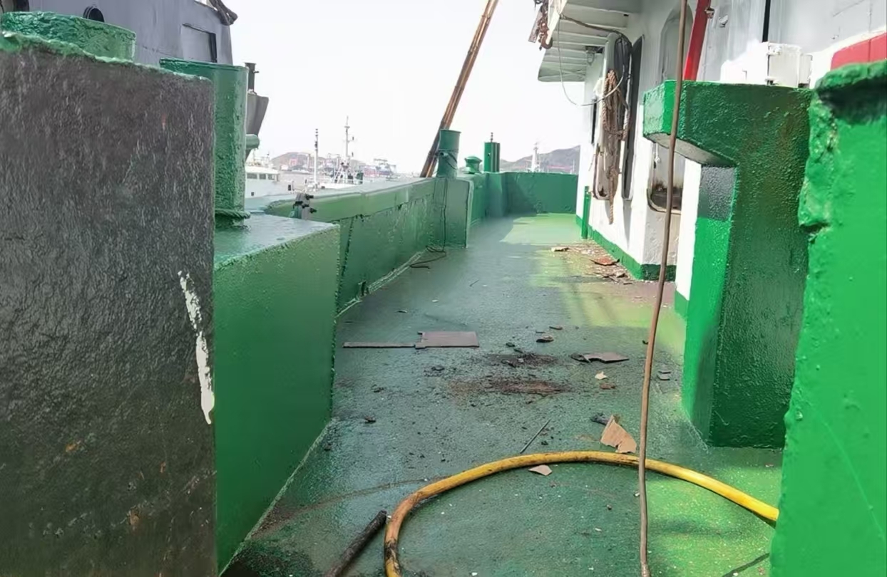 2486 T Deck Barge /LCT For Sale