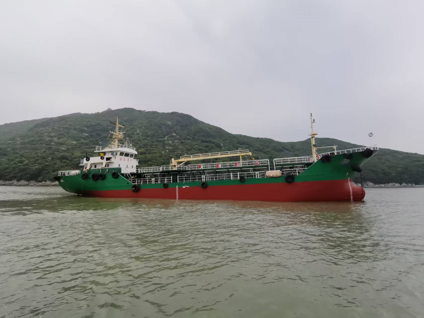 875 T Bunkering Ship For Sale