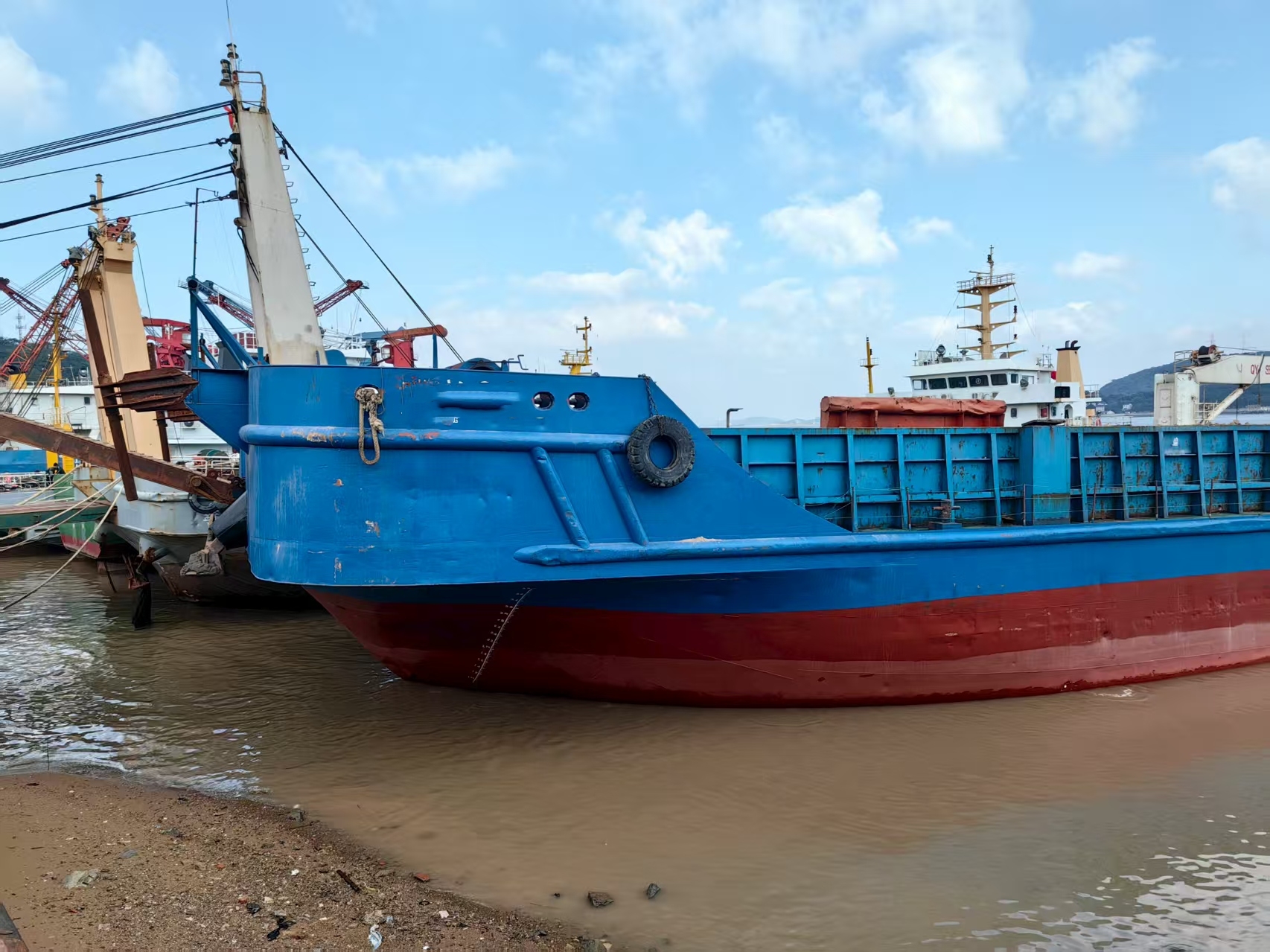 2940 T Deck Barge /LCT For Sale