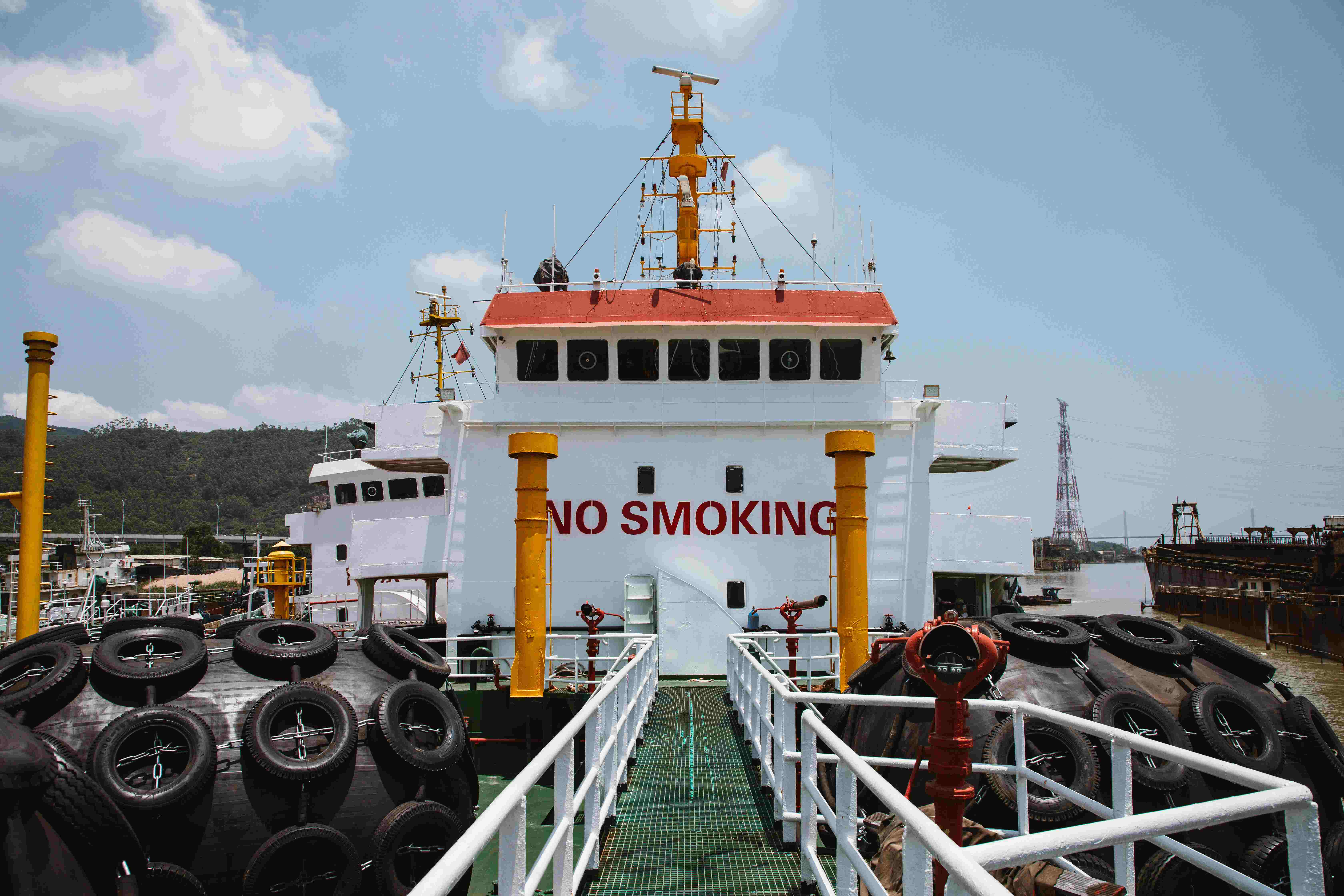 4600 T Product Oil Tanker For Sale