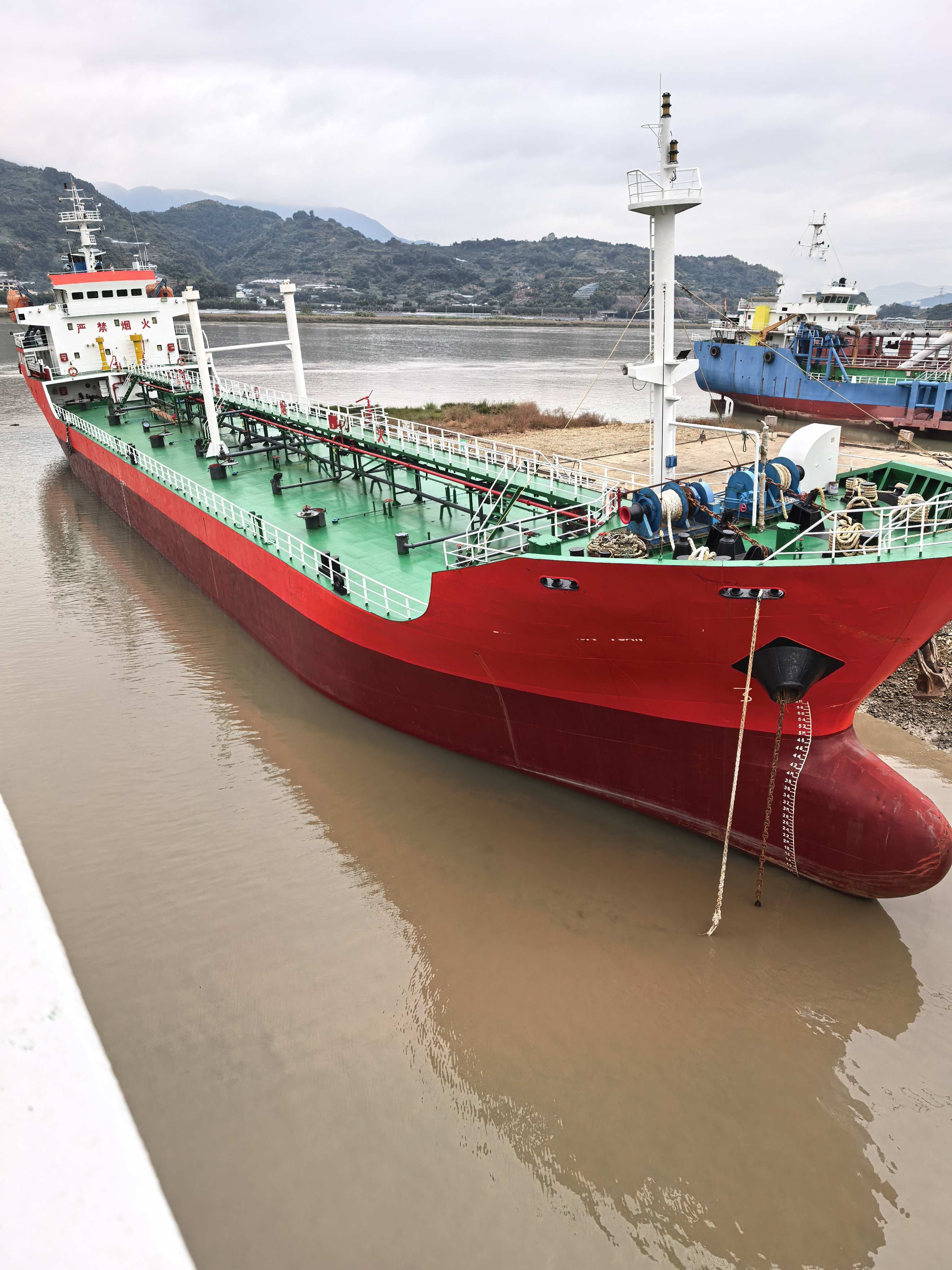 3773 T Product Oil Tanker For Sale