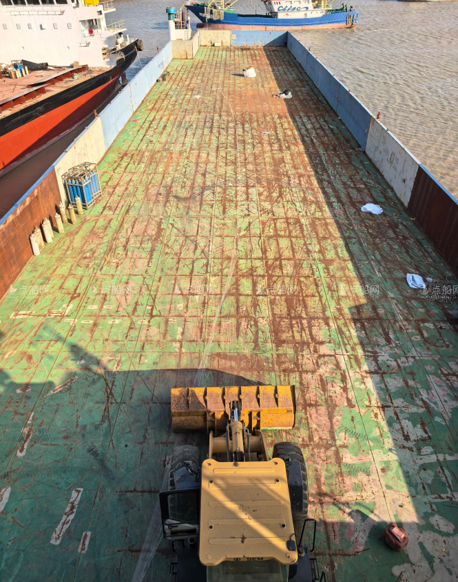 4923 T Deck Barge /LCT For Sale