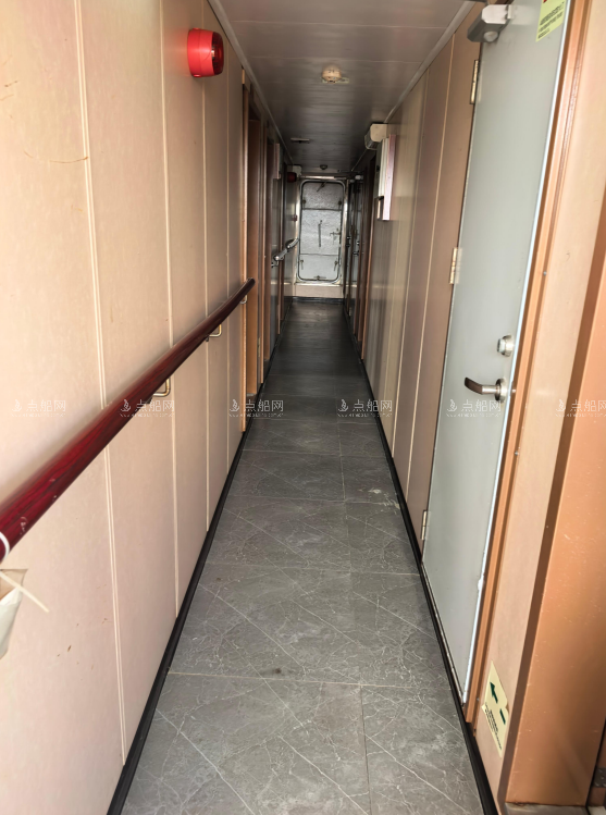 4923 T Deck Barge /LCT For Sale